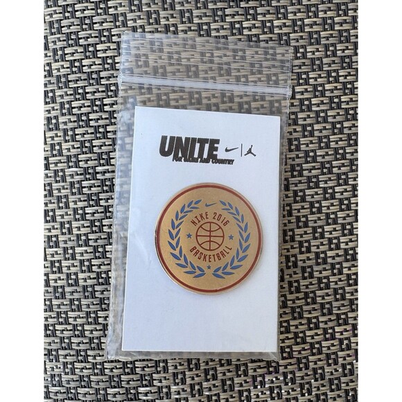 Nike Air Jordan Unite 2016 Basketball Pin - Picture 1 of 5